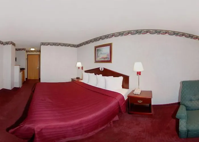 Quality & Columbus West - Hotel