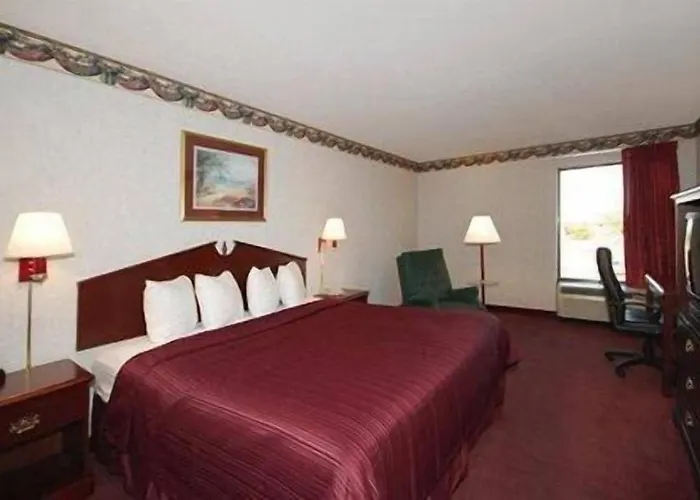 Quality & Columbus West - Hotel