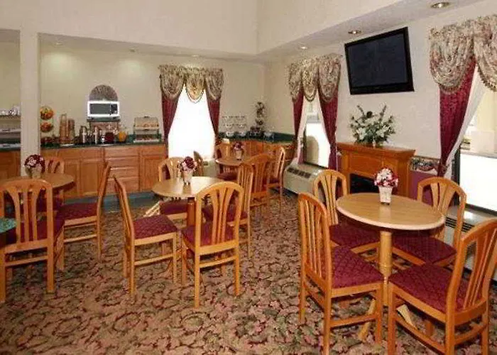 Quality & West - Hilliard Hotel 4*
